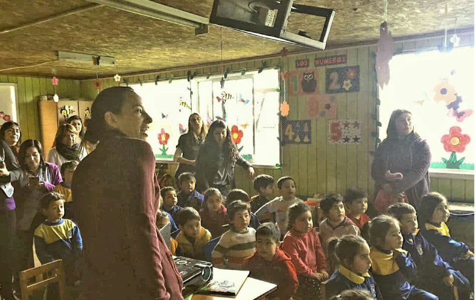 Hoy impartimos un precioso Seminario como parte de la labor social de la Fundación Isha Educando para la Paz, en la Escuela de Lenguaje Nueva Lengua, en Puerto Montt. Fué muy lindo compartir una de…