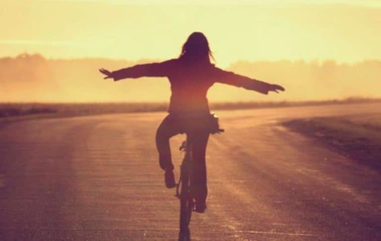 A veces, cuando hay algo externo que no sale como queremos, tal vez el sentimiento es que no lo merecíamos, y ése un lugar donde no nos apreciamos. Pero los cambios son internos y tenemos que hacerlos