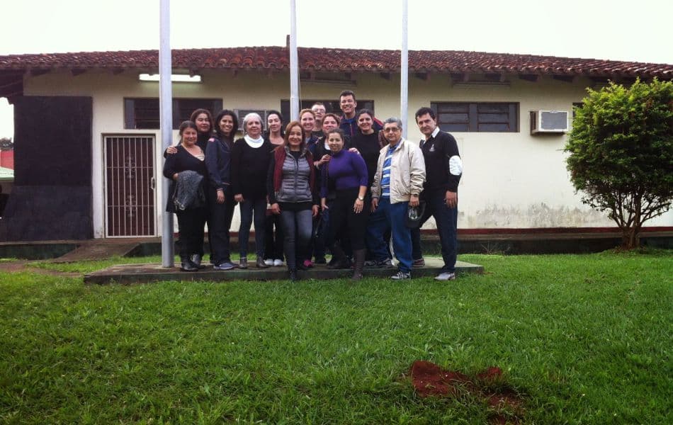 Una semana de puro enfoque en Ciudad del Este, enseñando a los guardianes de la correccional de mujeres, enseñando a los niños y momentos con el grupo de estudiantes tan comprometidos con su proceso,…