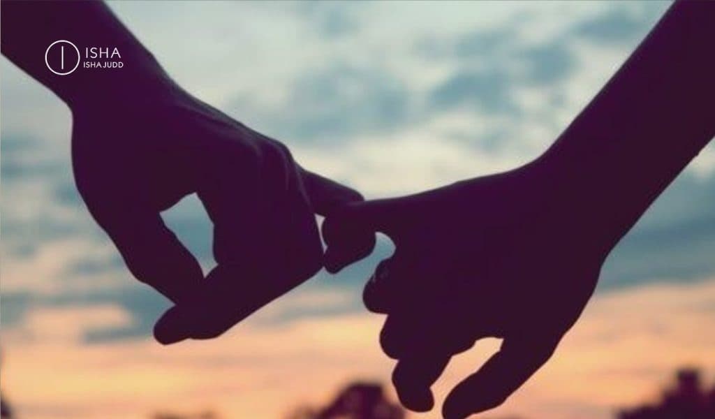 La verdadera relación la tienes contigo mismo. Cuando encuentras tu plenitud interior, dejas de necesitar que otro te complete y tus vínculos se vuelven libres.
