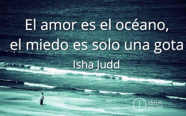 Es importante que te preguntes qué sientes, que cierres los ojos y te permitas quedarte ahí conectado con tu corazón.