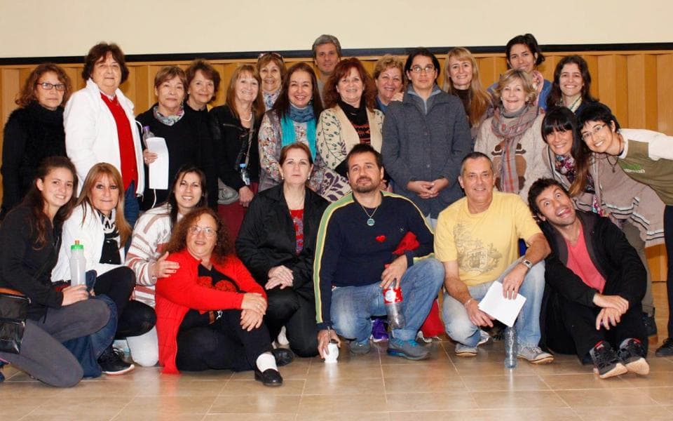 ¡Bienvenido! Un gusto compartirte acerca de nuestros retiros, estos espacios privilegiados en los que puedes profundizar y encontrar con tu paz interna, el descanso y la liberación del estrés que segu