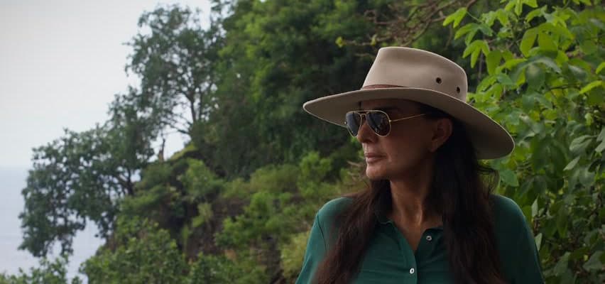 The story of Love Has Wings — Brazil Edition: five days with Isha Judd in Fernando de Noronha to release the noise, inhabit silence, and return to the essential through Unification.