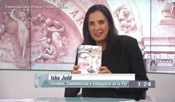 Isha en entrevistada en Canal Once México